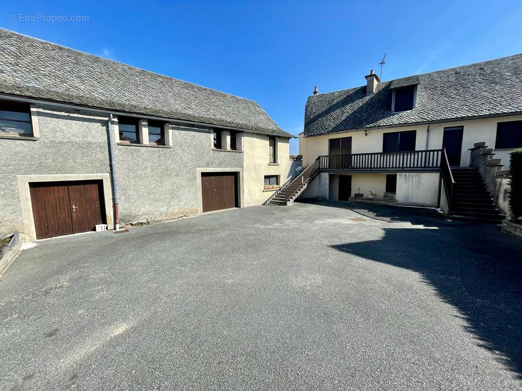 Maison à ESPALION