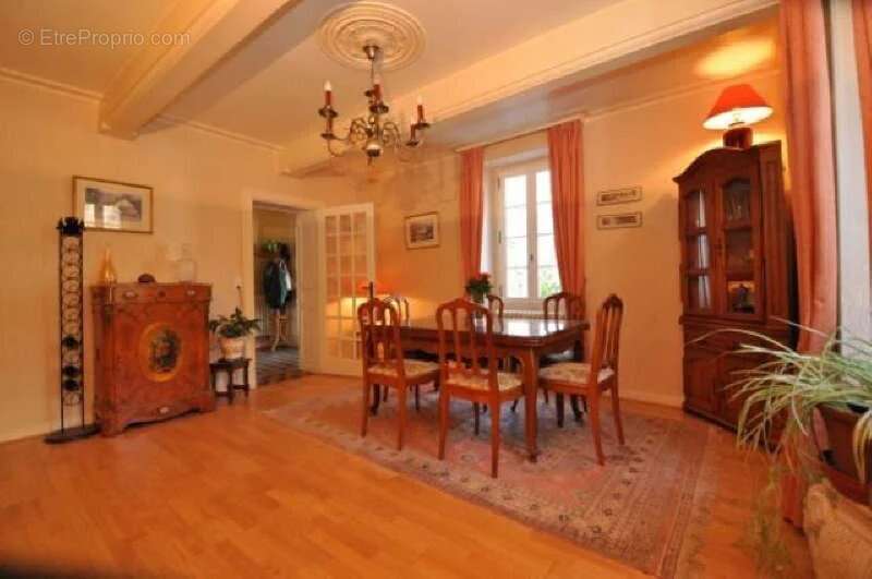 Maison à GRAULHET