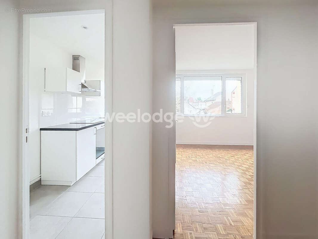 Appartement à SURESNES