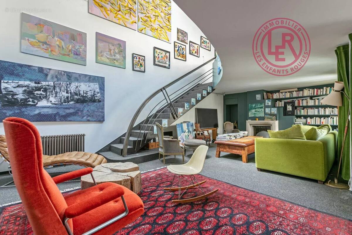 Appartement à PARIS-11E