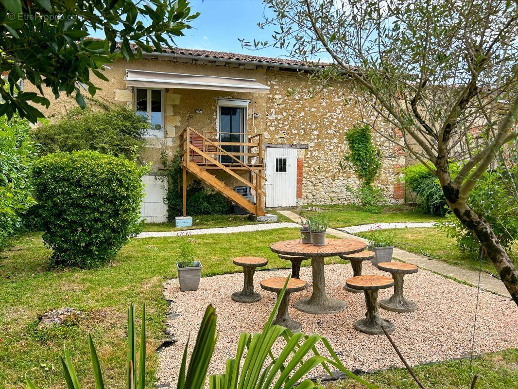Maison à FLEURANCE