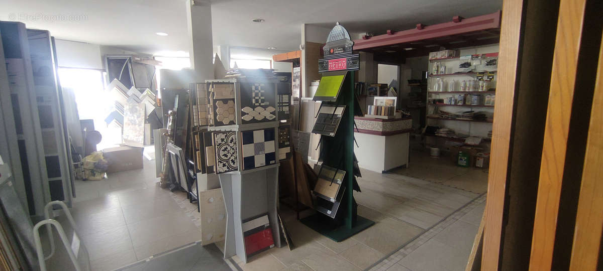 Commerce à HAULCHIN