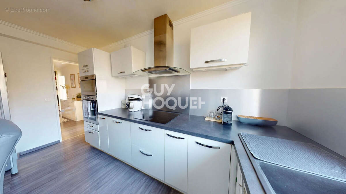 Appartement à CANTELEU