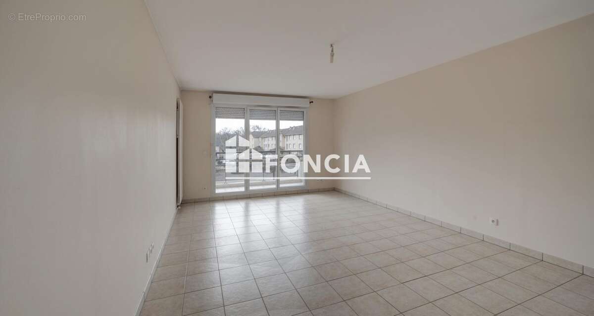 Appartement à SAINT-GENIS-POUILLY