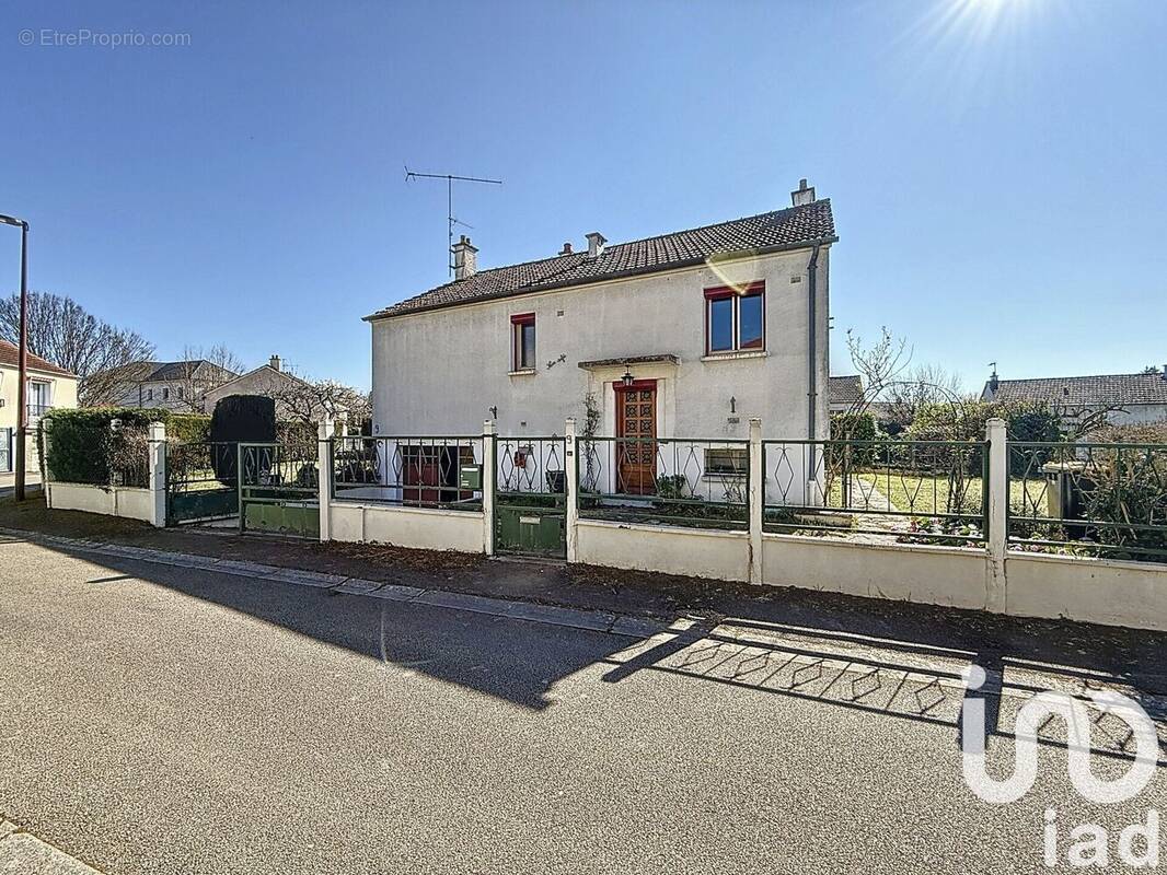 Photo 1 - Maison à SAINT-GEORGES-SUR-BAULCHE