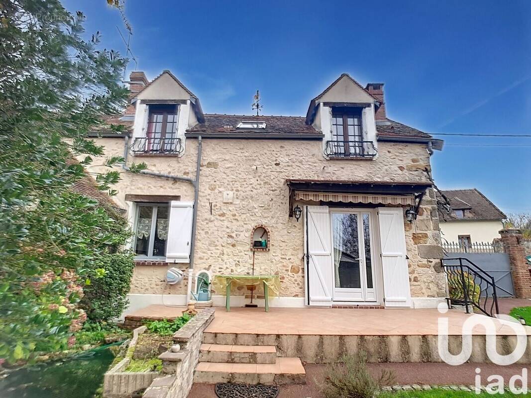 Photo 1 - Maison à DONNEMARIE-DONTILLY