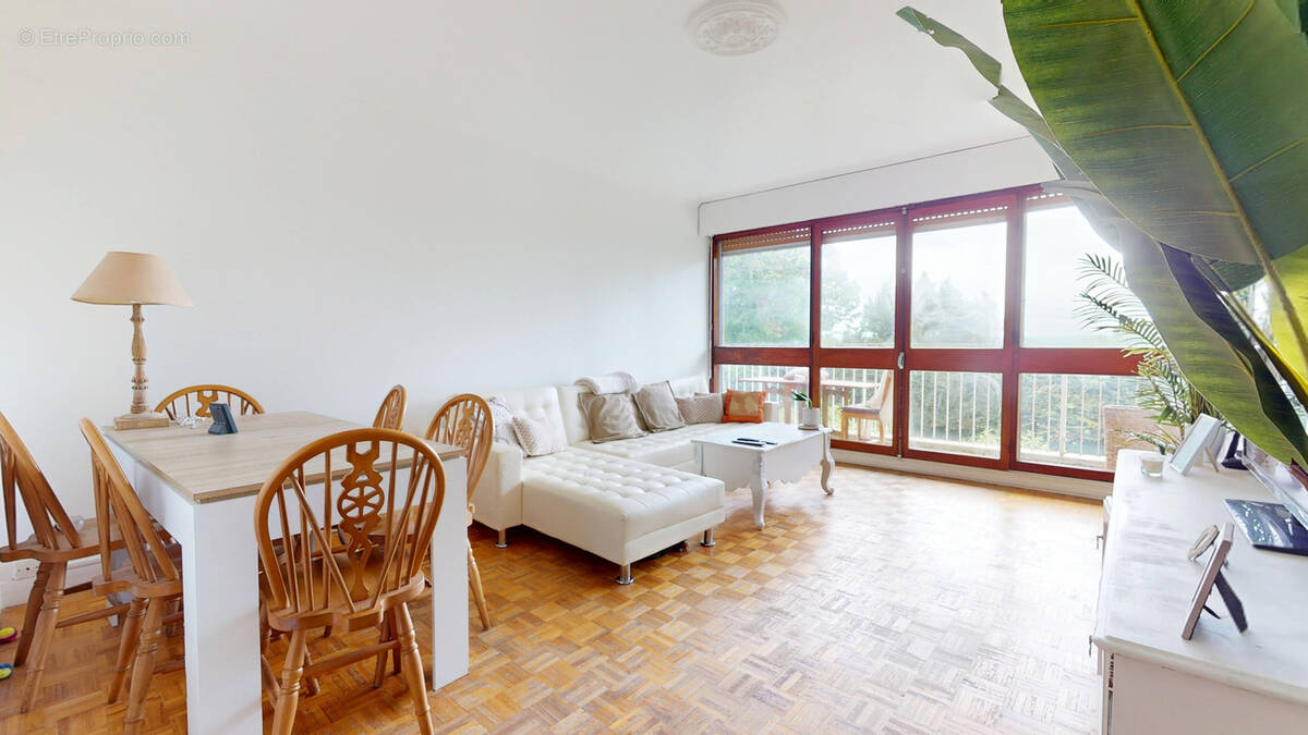 Appartement à LA FRETTE-SUR-SEINE