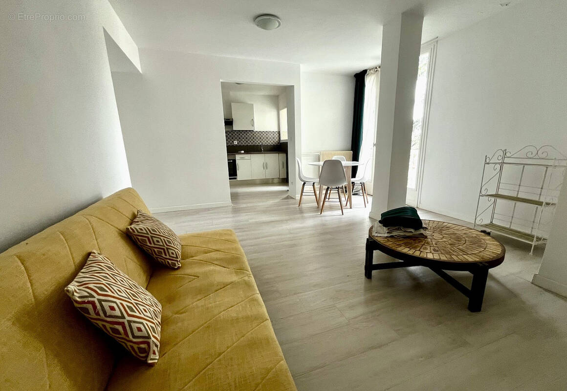 Appartement à NIMES
