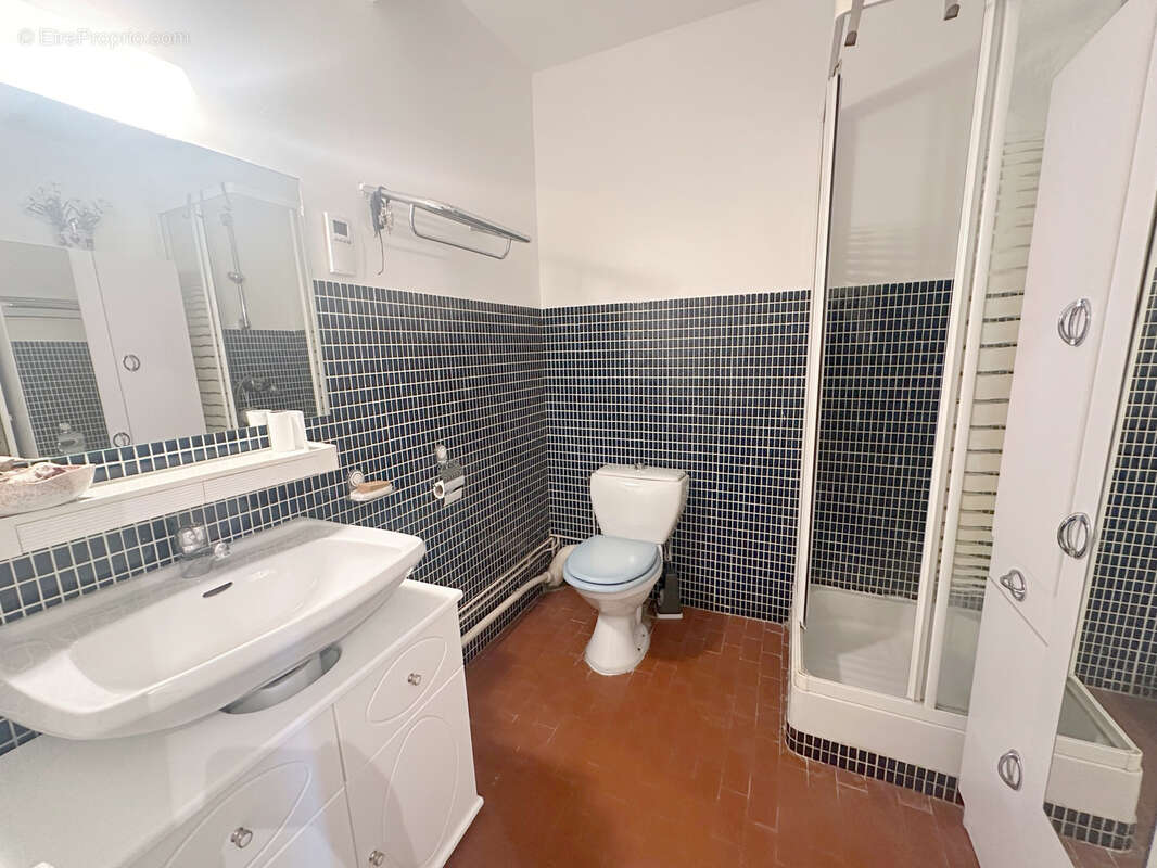 Appartement à MAUGUIO