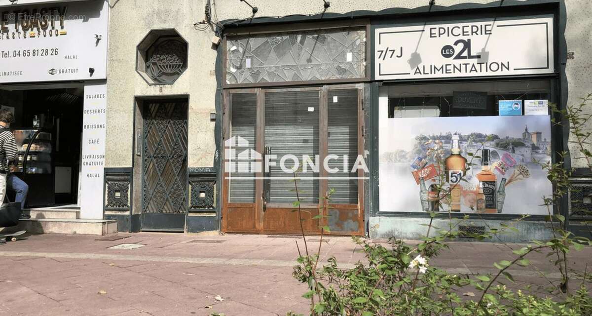 Commerce à AVIGNON