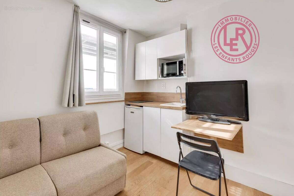Appartement à PARIS-3E