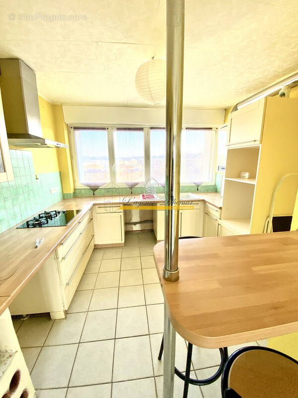 Appartement à MONTELIMAR