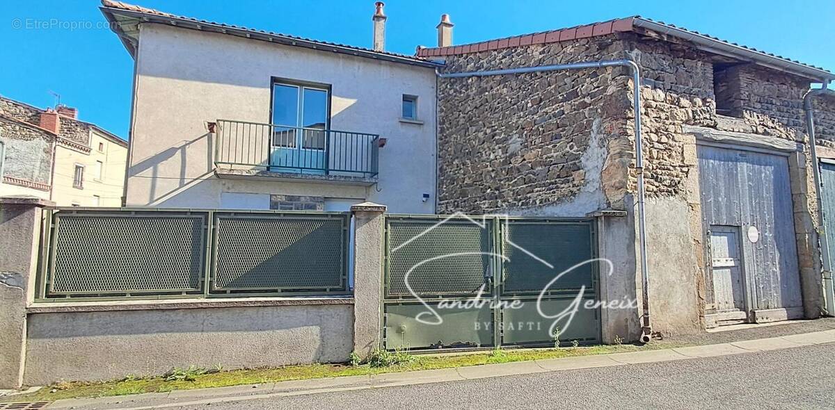 Photo 1 - Maison à LE BREUIL-SUR-COUZE