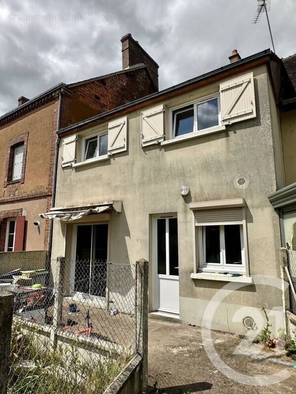 Maison à BROU