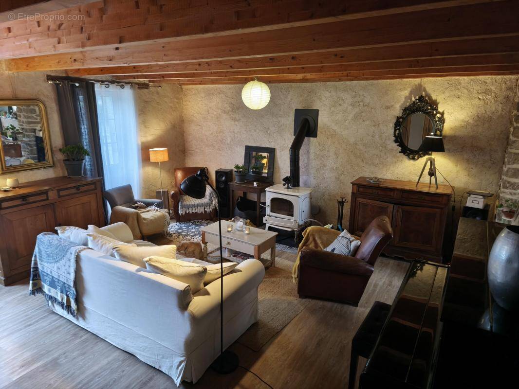Maison à MESLAN