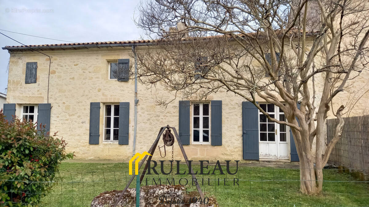Maison à SALIGNAC