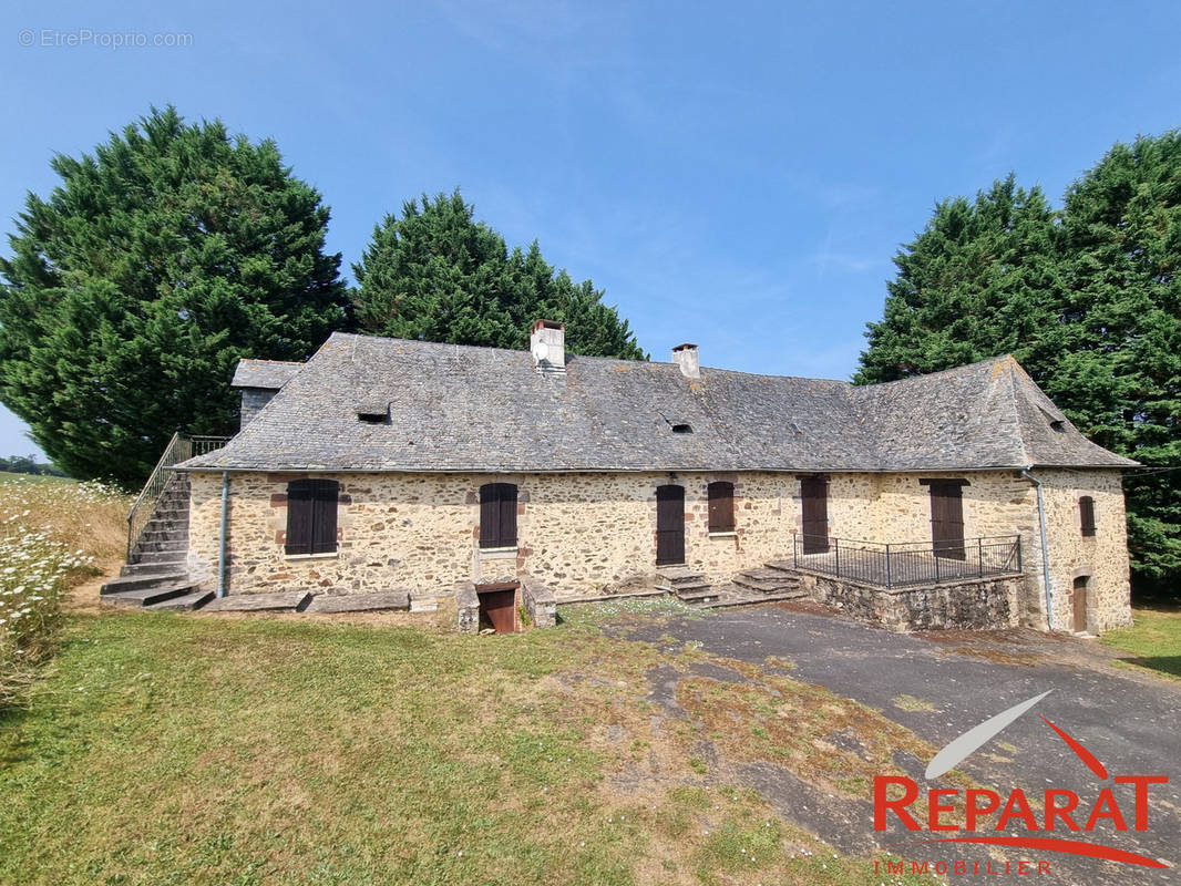 Maison à BEYSSAC
