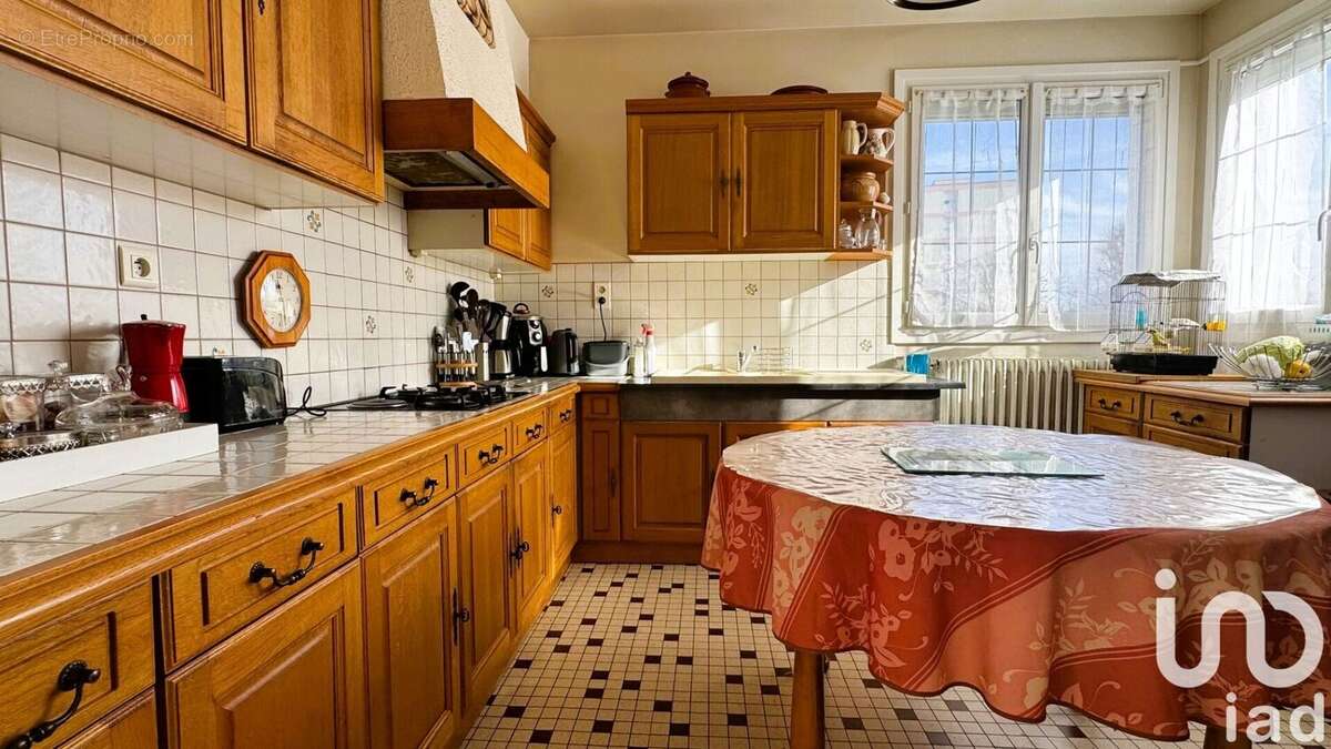 Photo 3 - Maison à LA CHAPELLE-SAINT-LUC