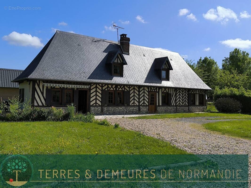 Maison à EPAIGNES