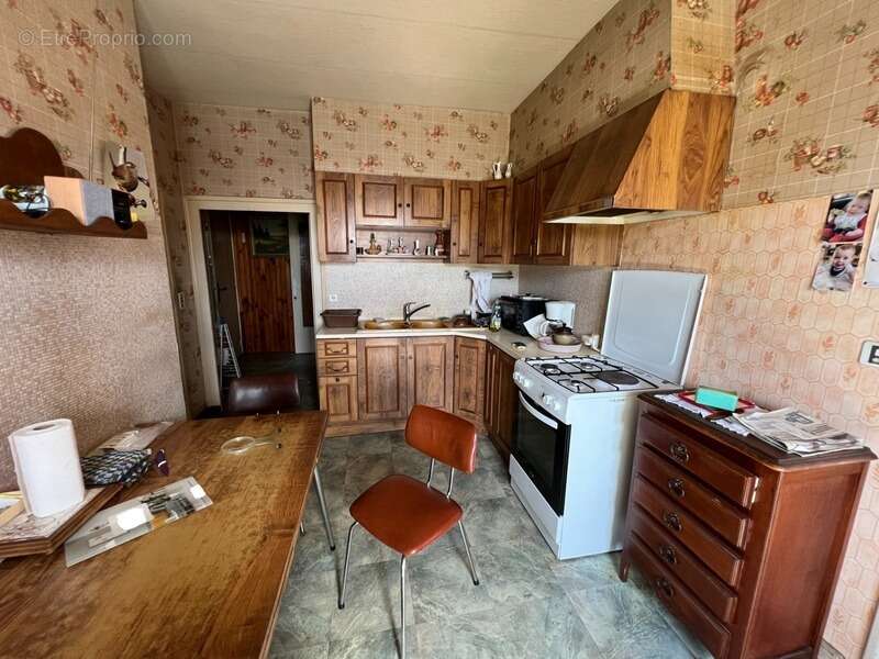 Appartement à CHARLIEU