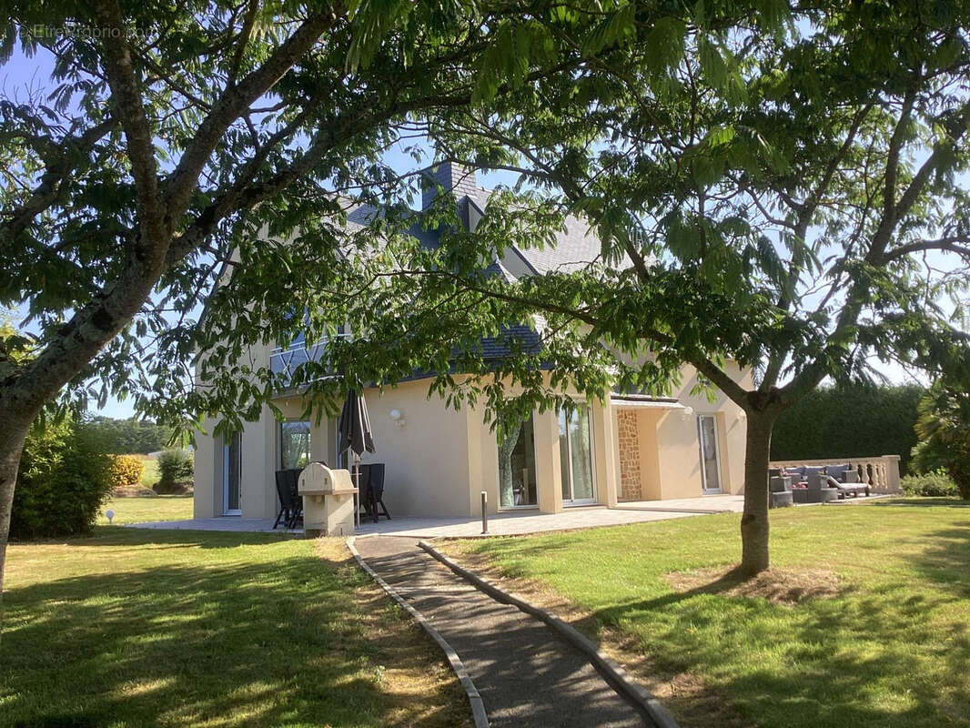 Maison à LA GACILLY