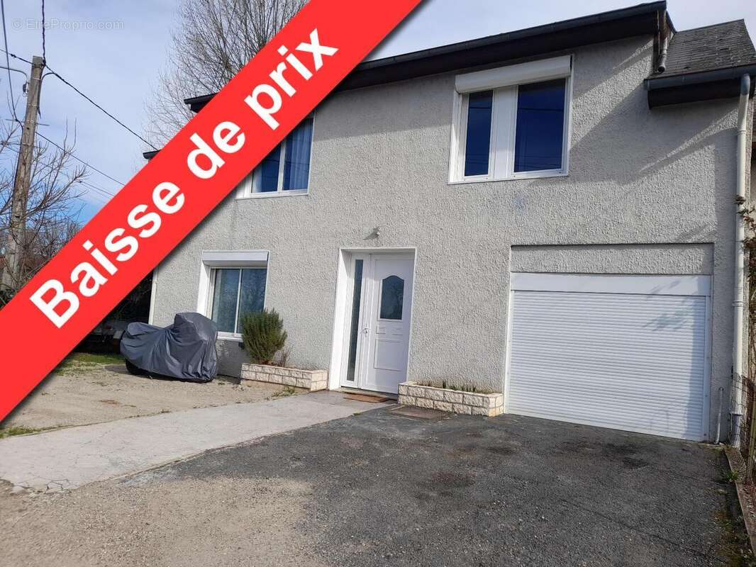   - Maison à MASSIEUX