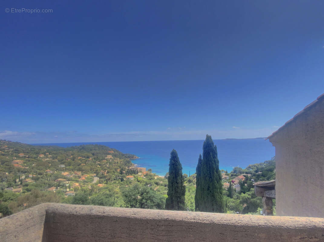 Maison à RAYOL-CANADEL-SUR-MER