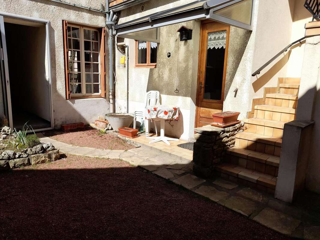 Photo 4 - Maison à CHARLIEU