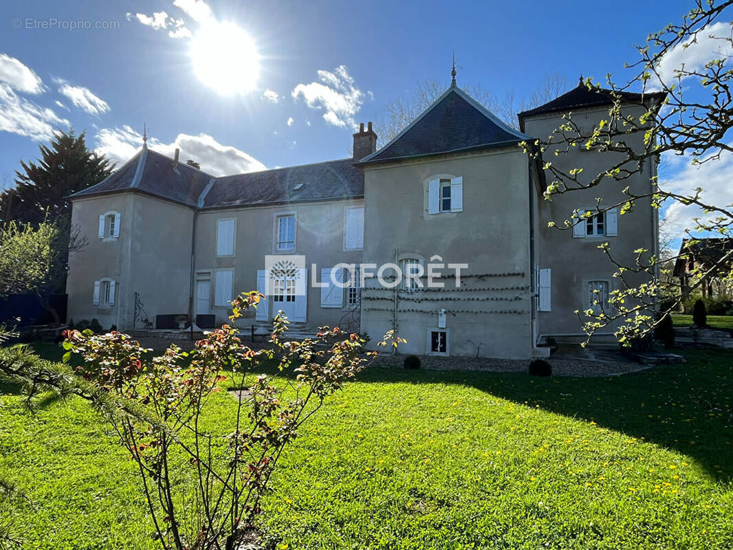 Maison à CHALON-SUR-SAONE