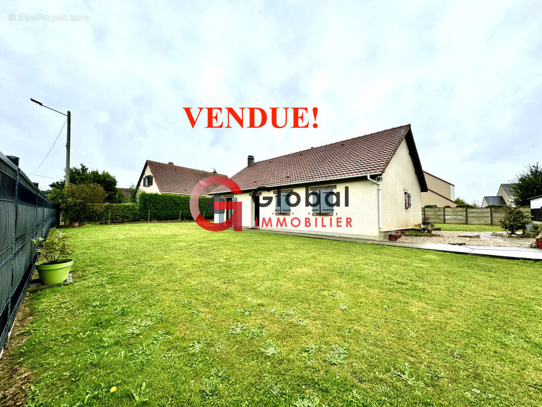 Maison à LUNERAY