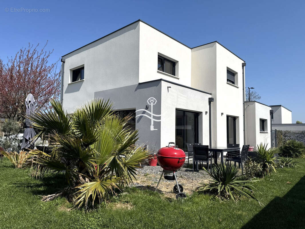 Maison à HERMANVILLE-SUR-MER