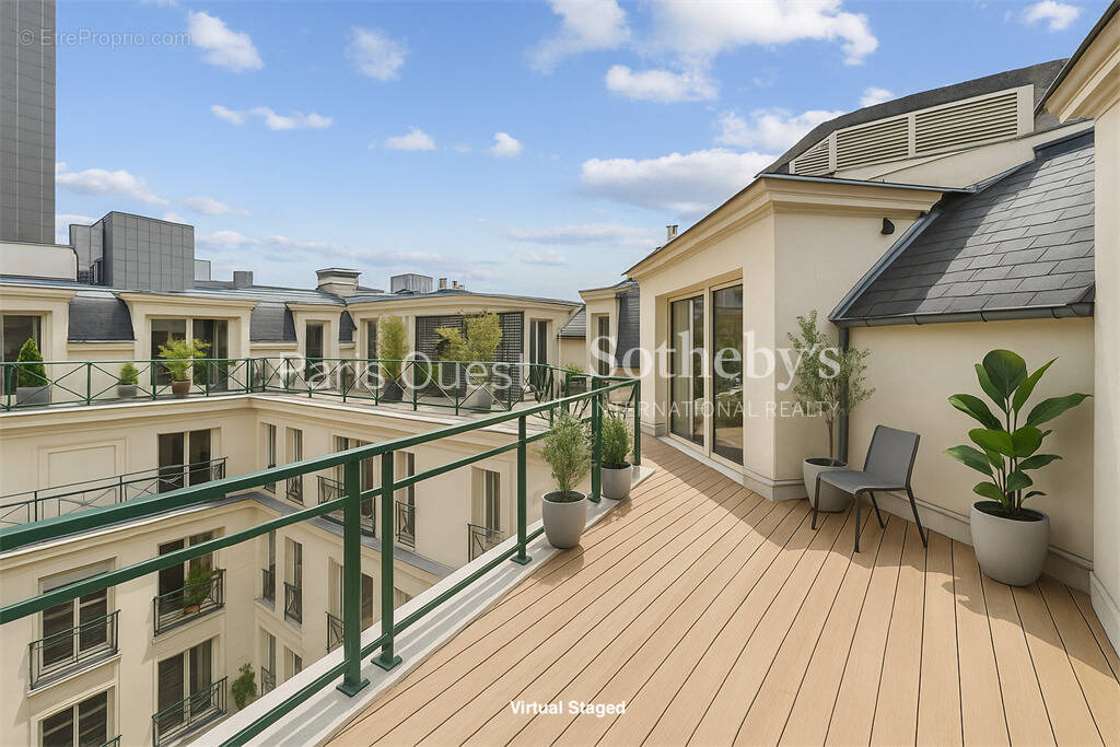 Appartement à PARIS-17E