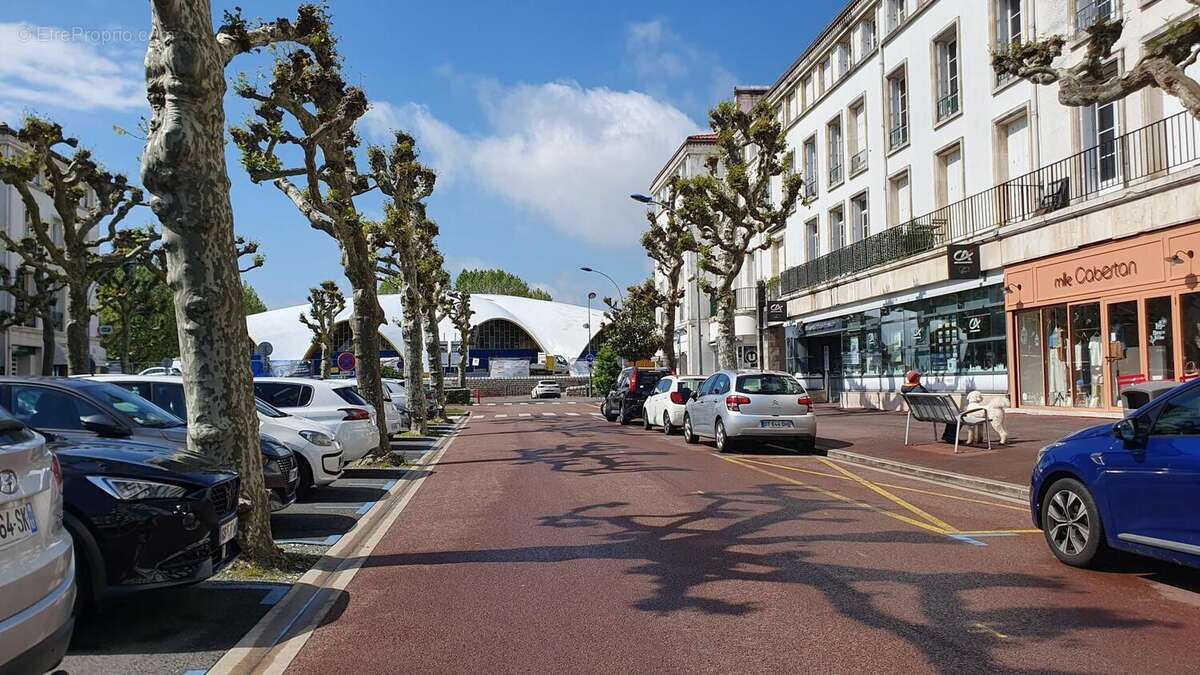 Photo 3 - Commerce à ROYAN