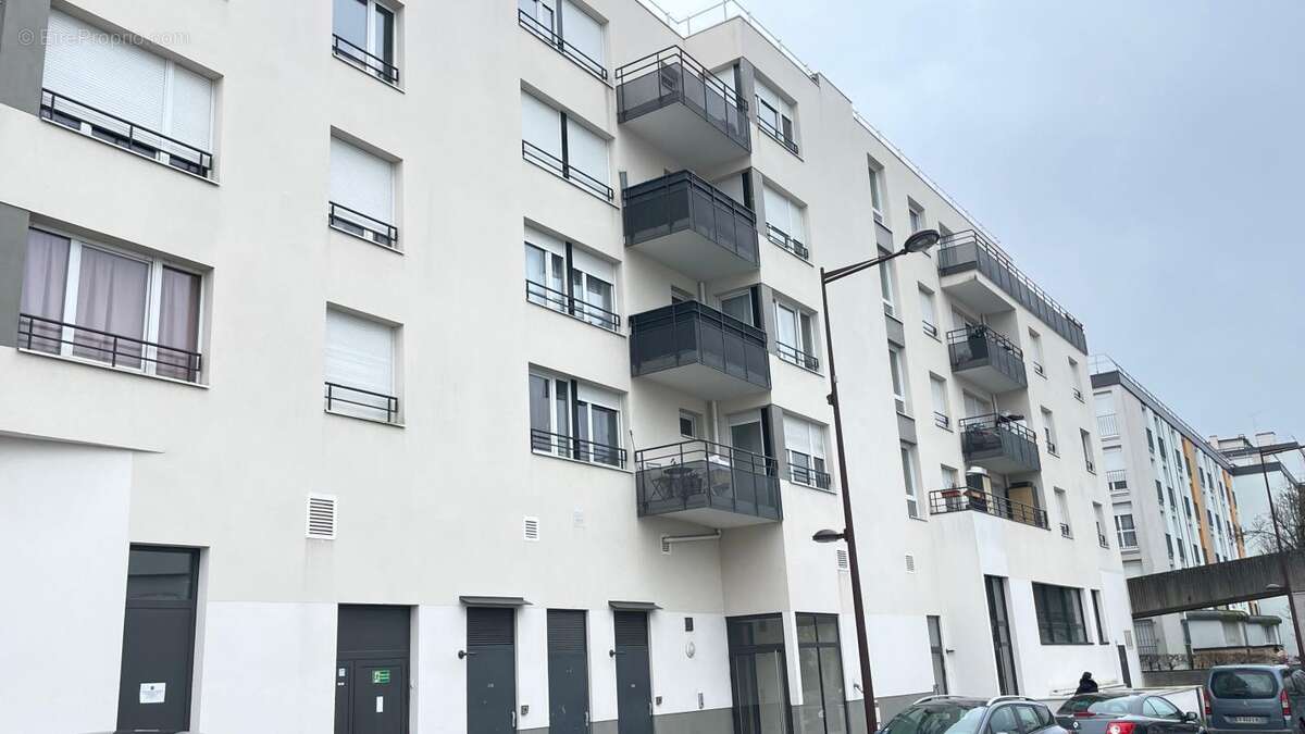 Appartement à LES ULIS