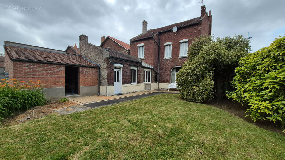 Maison à BILLY-MONTIGNY