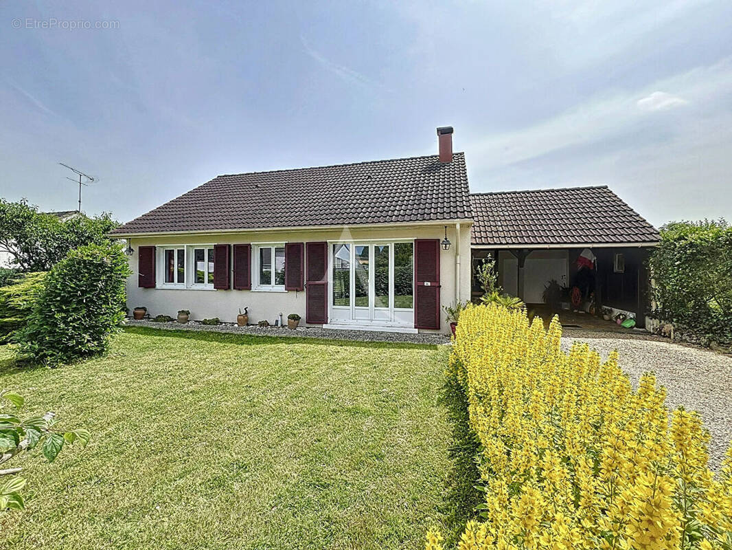Maison à SAINT-GERMAIN-SUR-MORIN