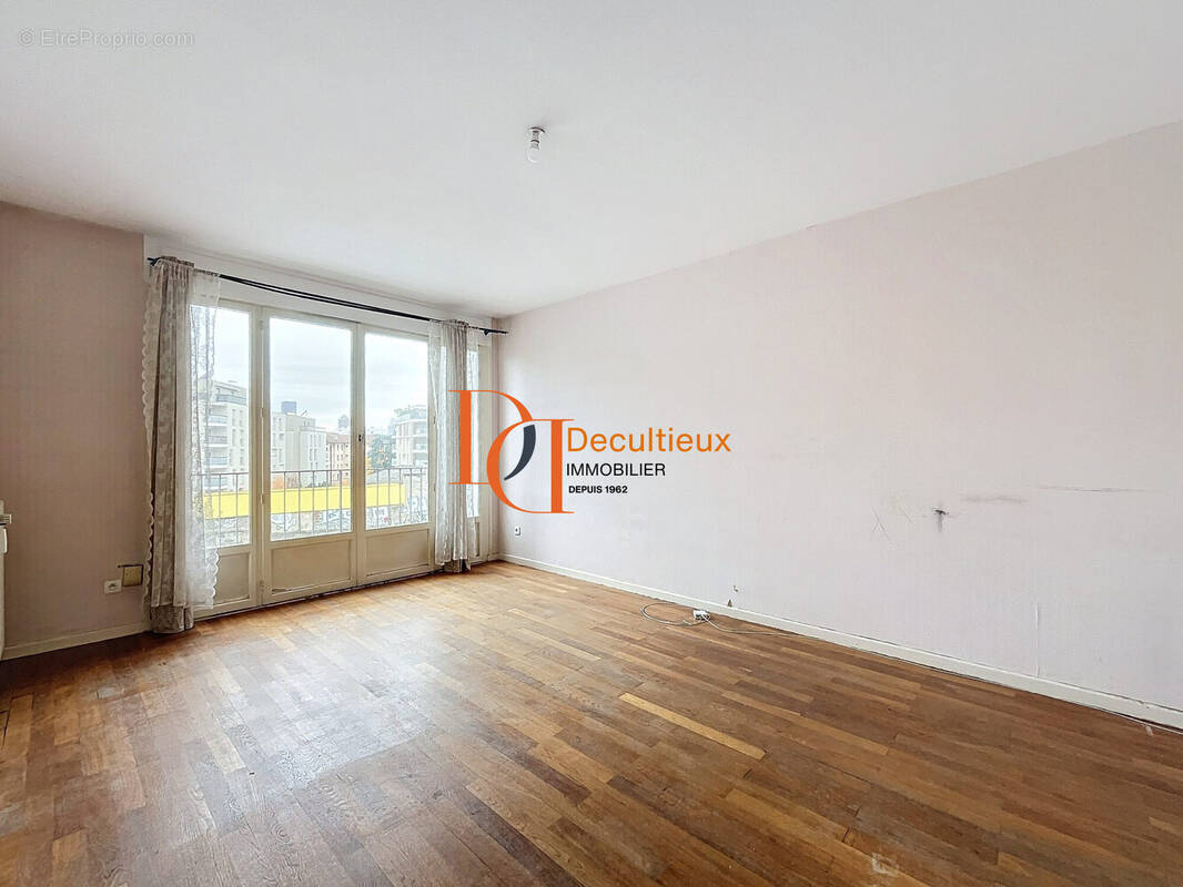 Appartement à VILLEURBANNE