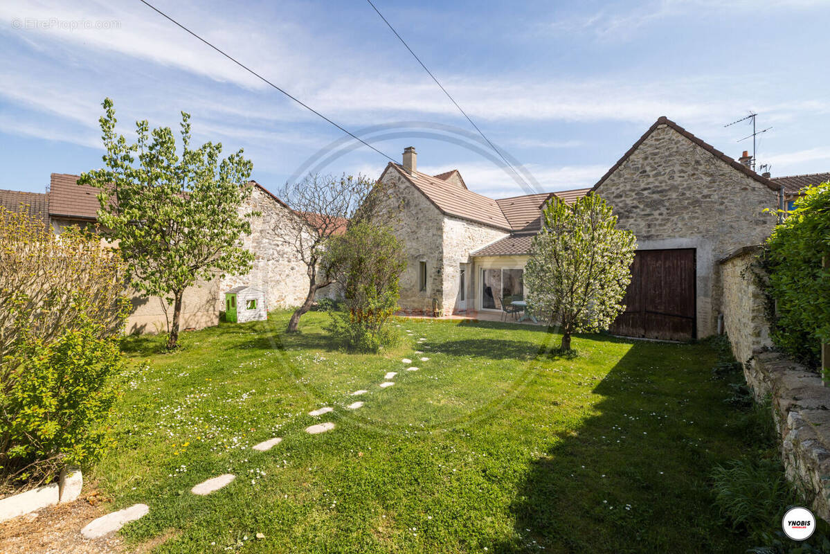 Maison à VERNOUILLET