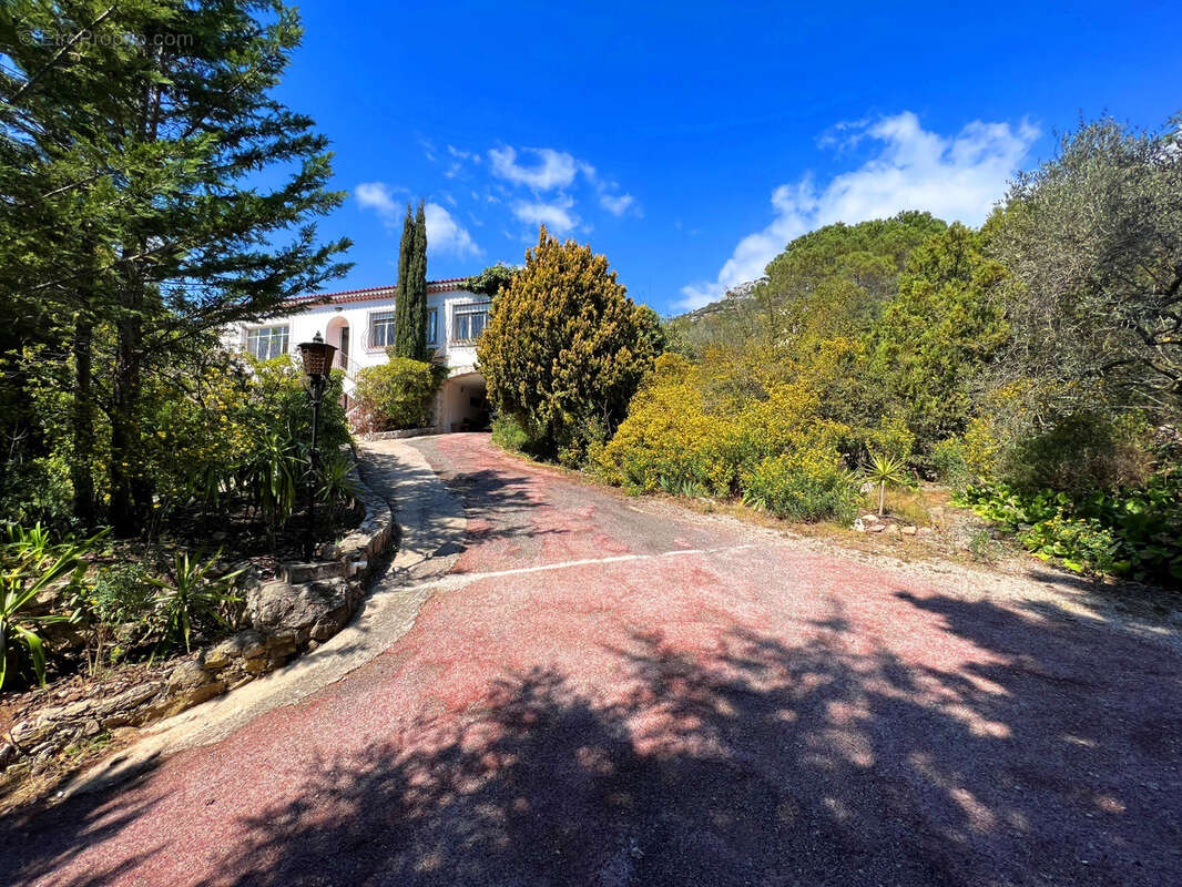 Maison à LA TURBIE