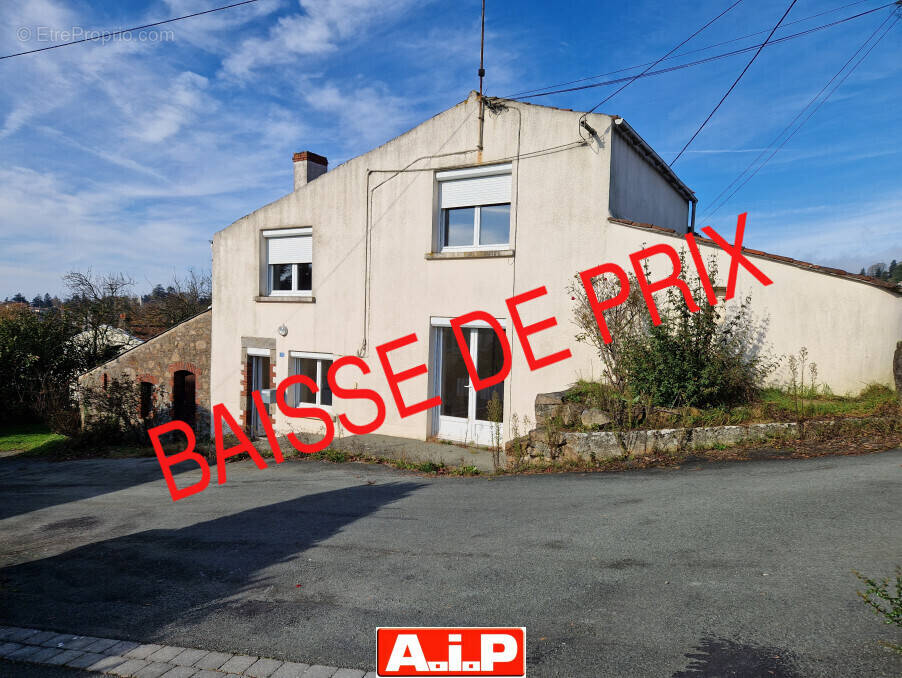 Maison à POUZAUGES