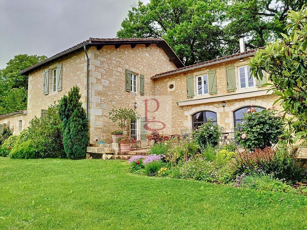 photo2199570a2a9492bba1b8c98056854b22 - Maison à AUCH