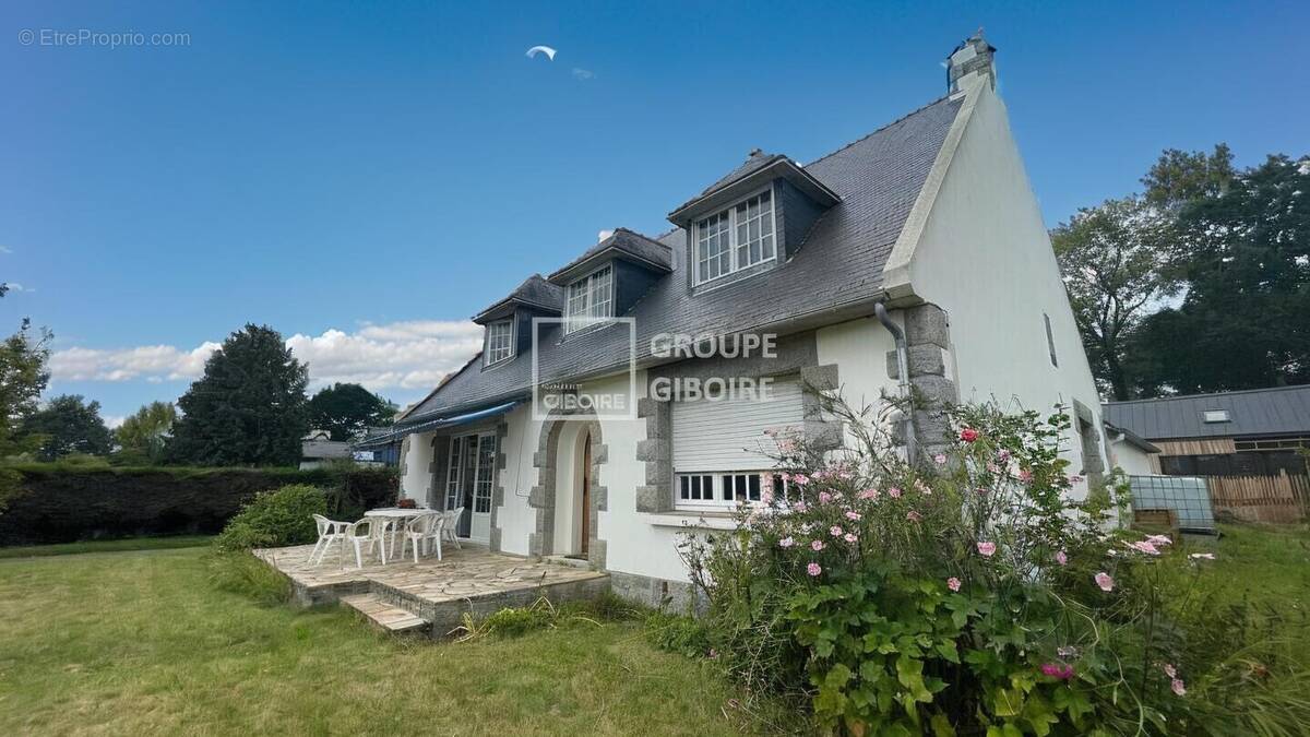 Maison à LE MINIHIC-SUR-RANCE