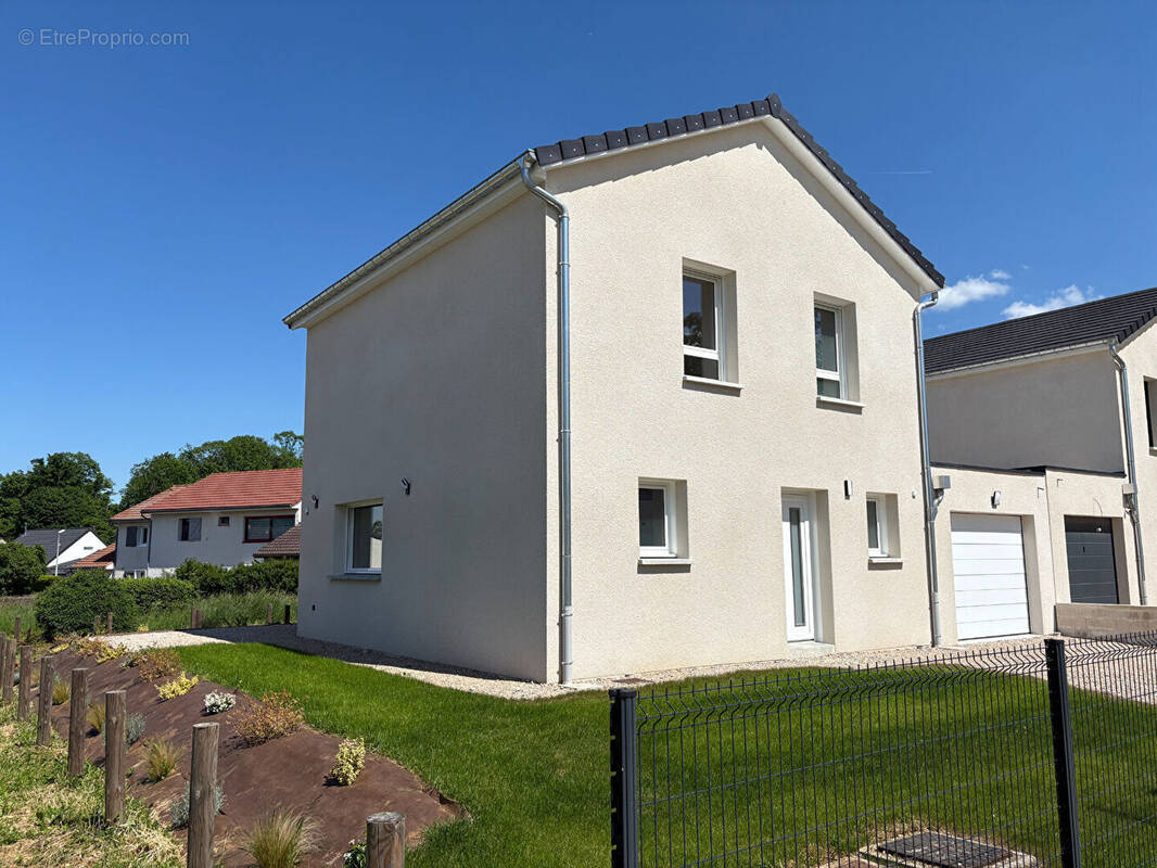 Maison à DEVECEY