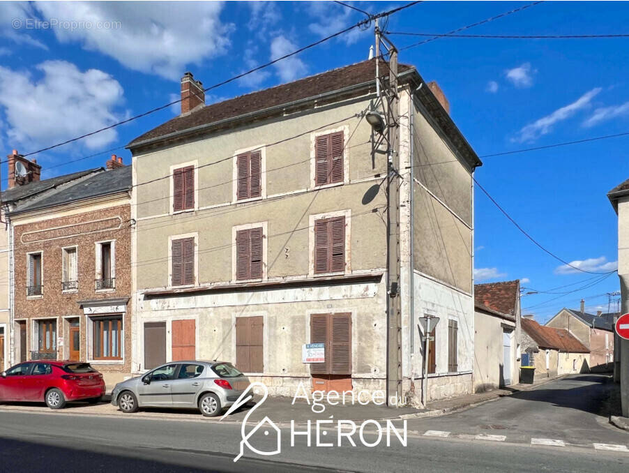 Maison à BEAUMONT-DU-GATINAIS