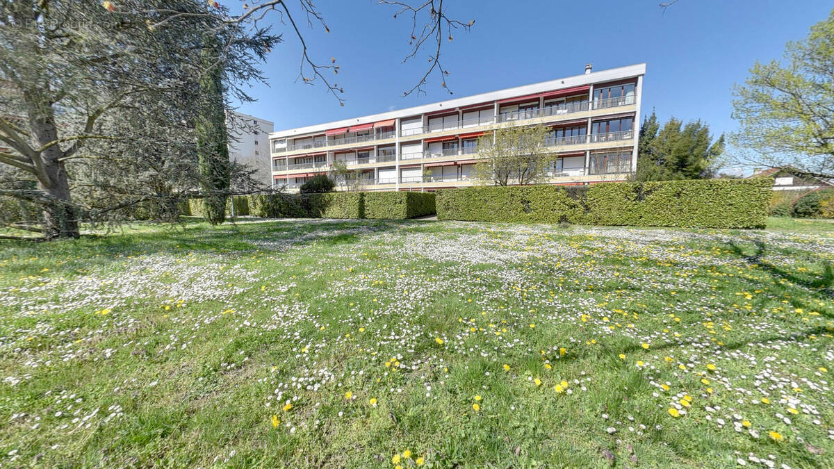 Appartement à ECHIROLLES