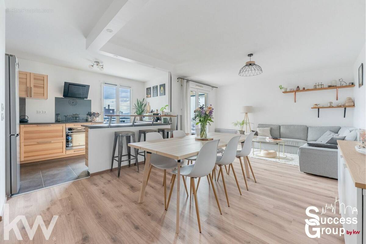 Appartement à LYON-8E