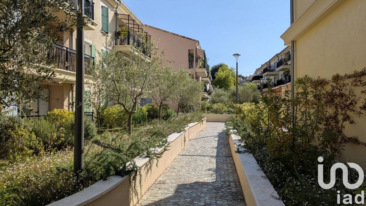 Photo 1 - Appartement à ROQUEFORT-LES-PINS