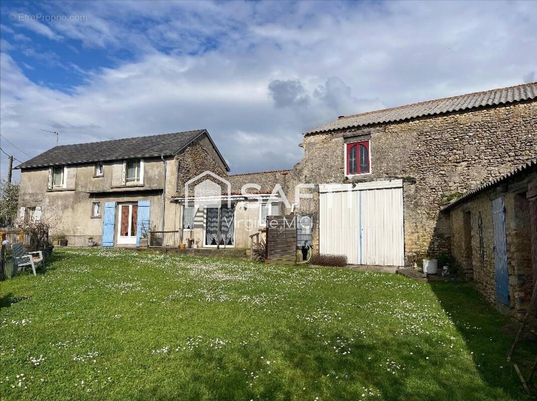 Photo 1 - Maison à THENEZAY