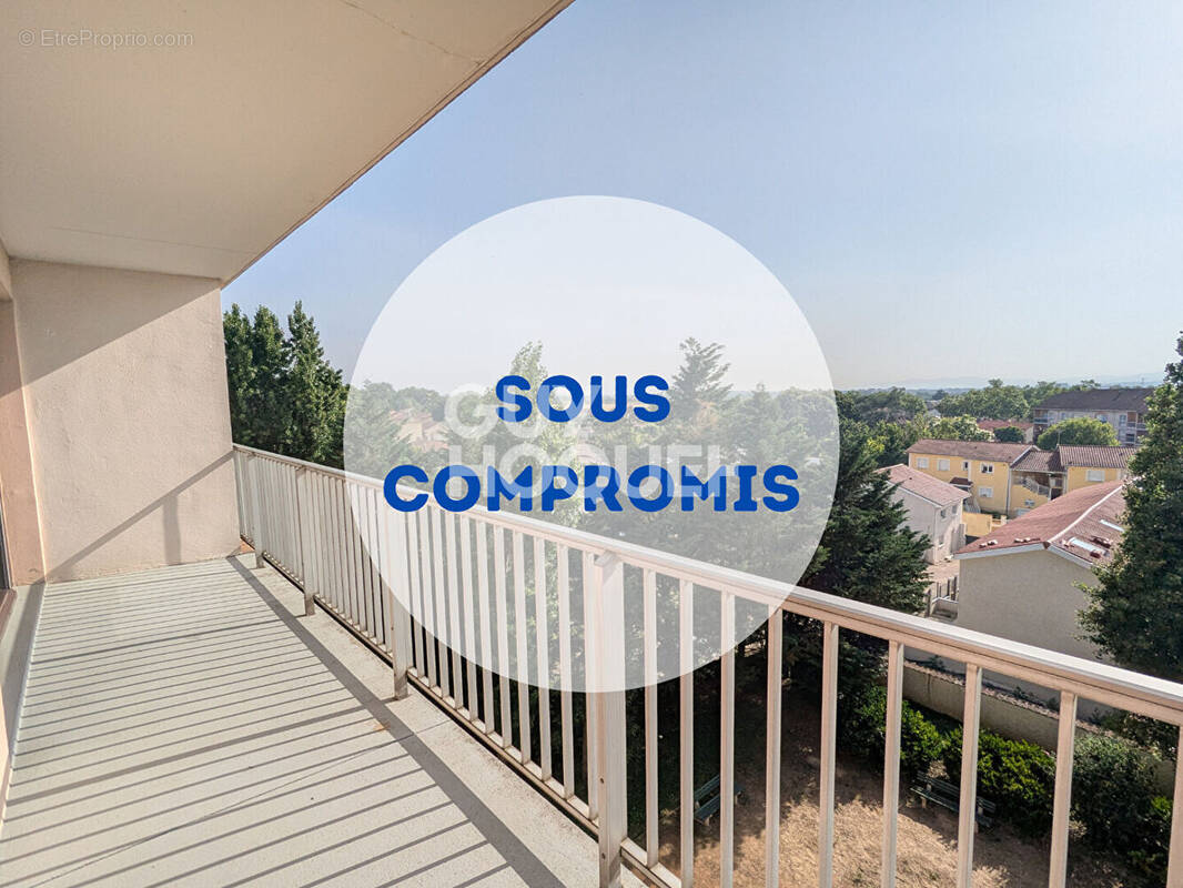 Appartement à DECINES-CHARPIEU
