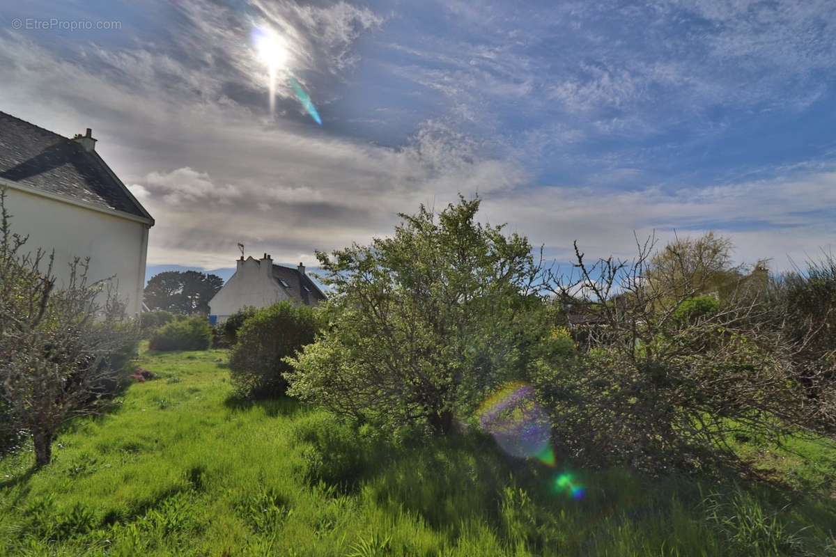 Terrain à GROIX